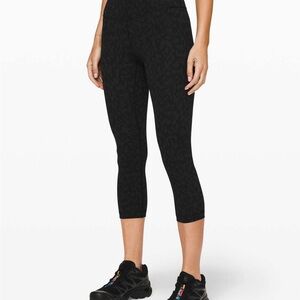 Lululemon Wunder Under Crop (High-Rise) *Full-On Luxtreme 21"